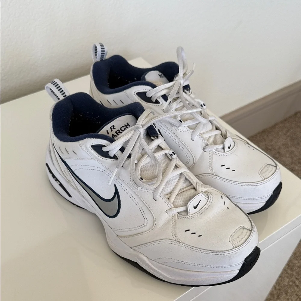 Nike Air Monarchs White and Navy Athletic Shoes - Picture 2 of 3